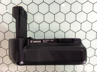 Second Hand Canon BG-E2 Battery Grip